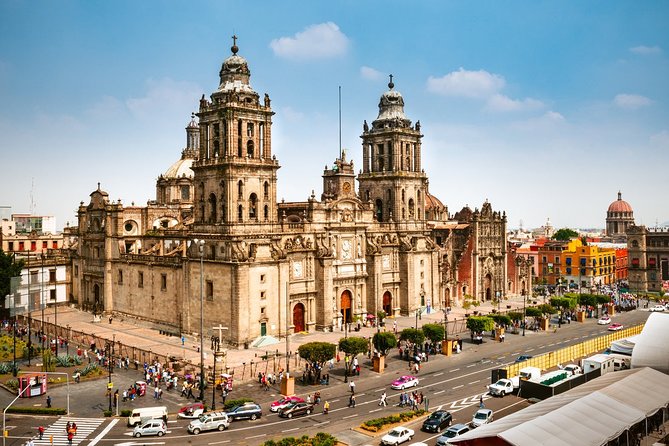 Metropolitan Cathedral overlooking Mexico City's central square